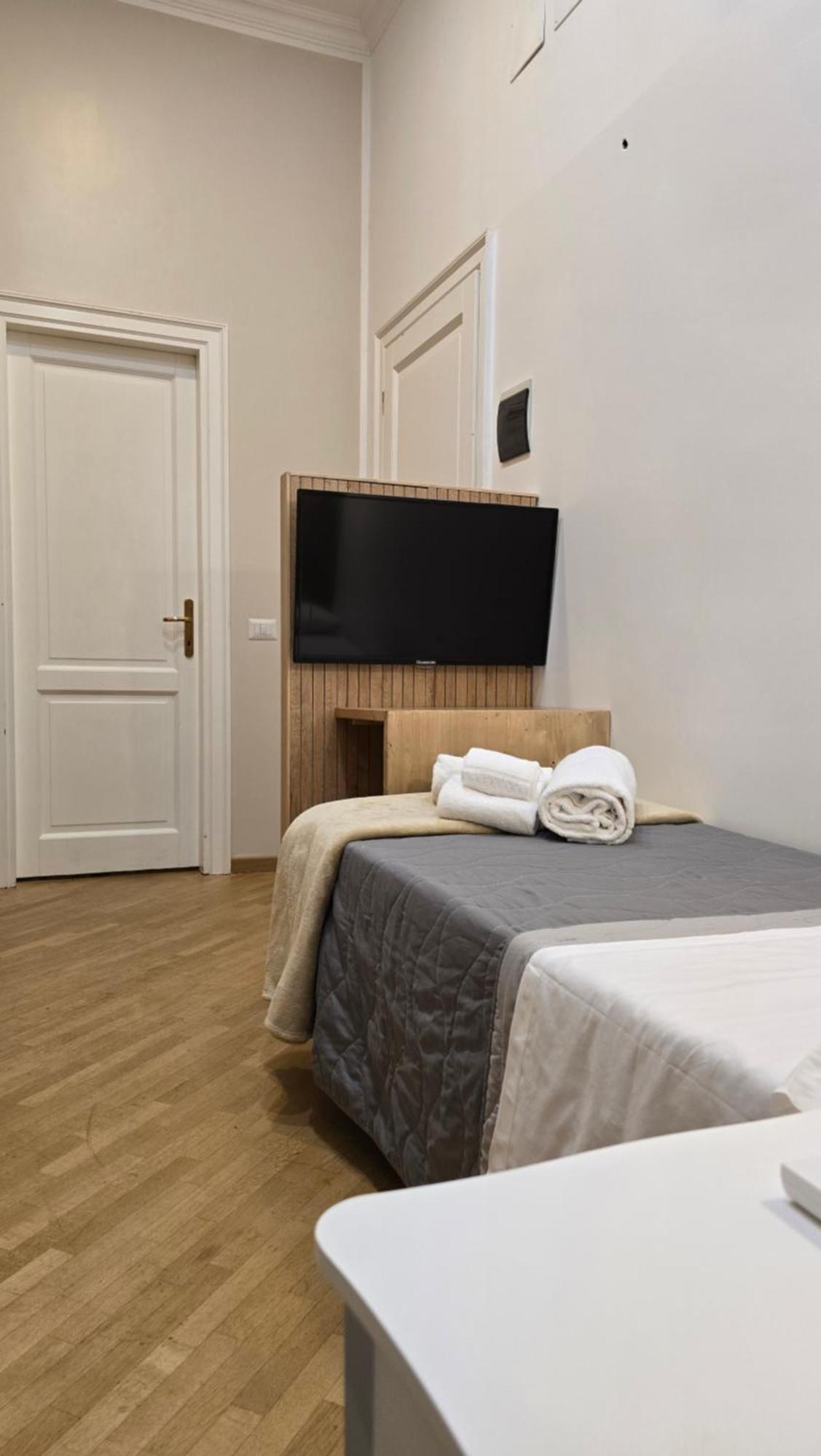 Spagna Ave Bed & Breakfast 3*